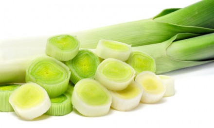 Proprietà benefiche del porro: diuretico, lassativo, depura l' intestino. Ricette dietetiche col porro