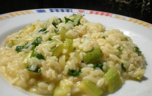 Ricetta risotto con zucchina: primo piatto dietetico. Ideale anche per la dieta vegetariana