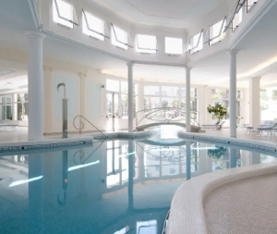 Padova-Abano Terme-Hotel La Residence: fango termale, piscine, acqua delle Terme Euganee 