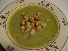 Ricetta zuppa depurativa di broccoli: vellutata di verdure vegetariana e vegana