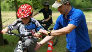 Corsi di mountain bike per bambini: sport consigliato che allena tutto il corpo