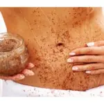 Come fare lo scrub corpo: consigli e prodotti cosmetici per lo scrub corpo
