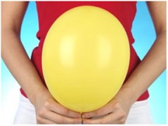 Cause cattiva digestione, mal di stomaco, pancia gonfia: rimedi omeopatici e dieta sana