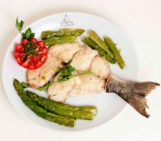 Pesce, dieta e salute: mangiare il pesce fa bene anche alla pelle