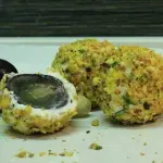 Palline di uva al formaggio e granella: ricetta molto facile