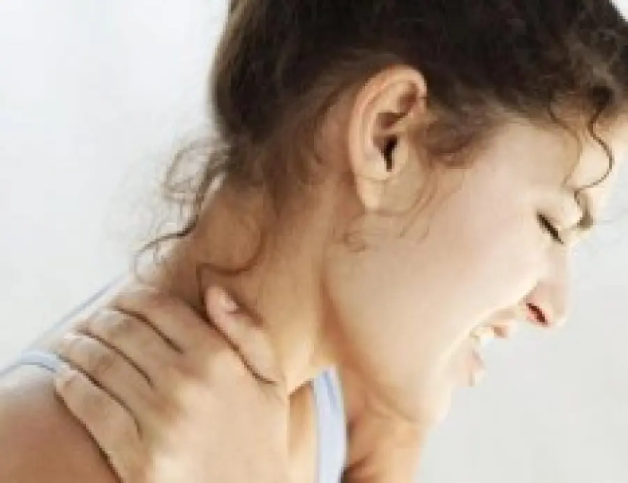 Dolori articolari diffusi: ginocchia, polsi, collo e schiena. Rimedi naturali di cura