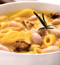 Ricetta zuppa di pasta e fagioli con funghi porcini e zafferano: piatto unico