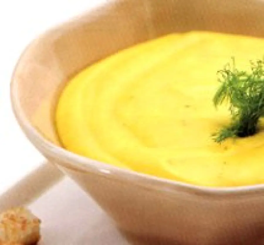 Ricetta vellutata di finocchio con patata, cipolla e zafferano: ricetta facile e dietetica